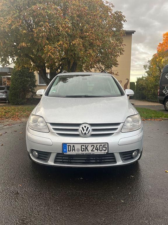 Grau Gebraucht 2008 VW Golf Plus Van / Kleinbus | 3.498 € (Guter Preis) - Bild 1/4