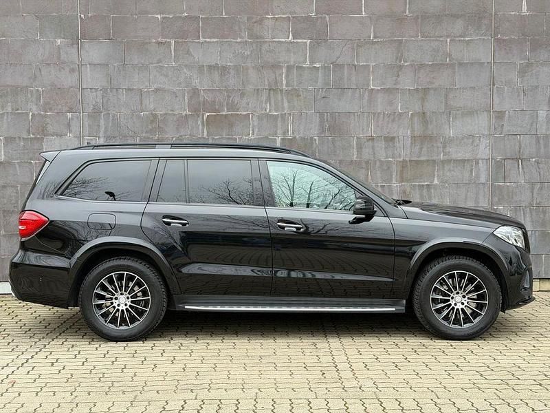 Gebraucht Mercedes GLS350 258 PS (189 kW) 2017 Schwarz SUV