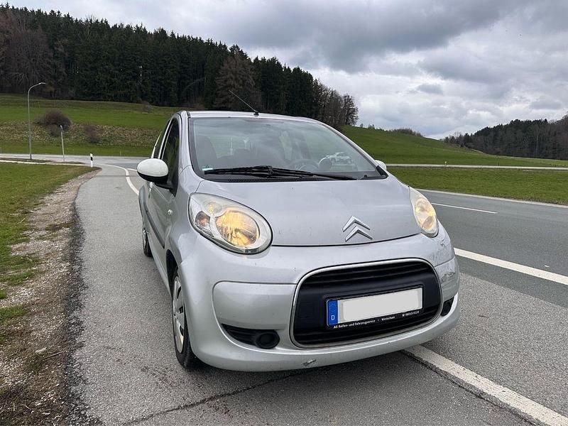 Gebraucht Citroën C1 68 PS (50 kW) 2011 Silber Kleinwagen