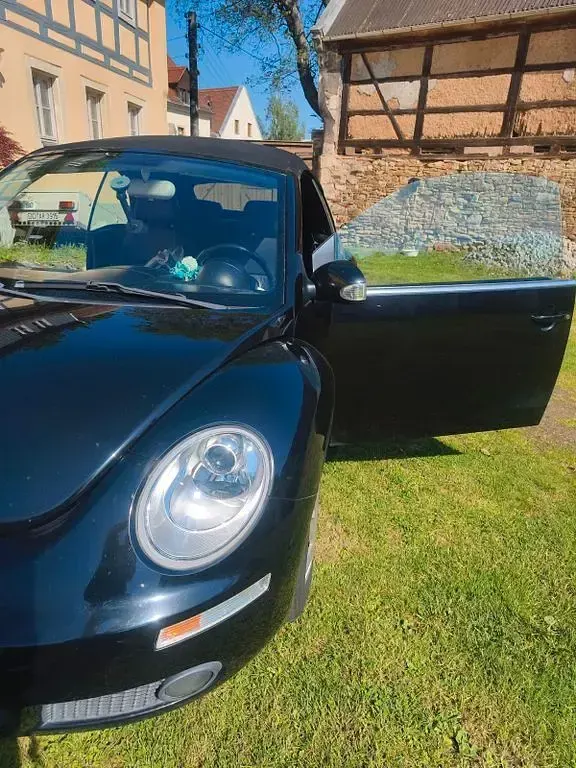 Gebraucht VW Beetle Cabriolet 105 PS (77 kW) 2008 Schwarz Cabrio