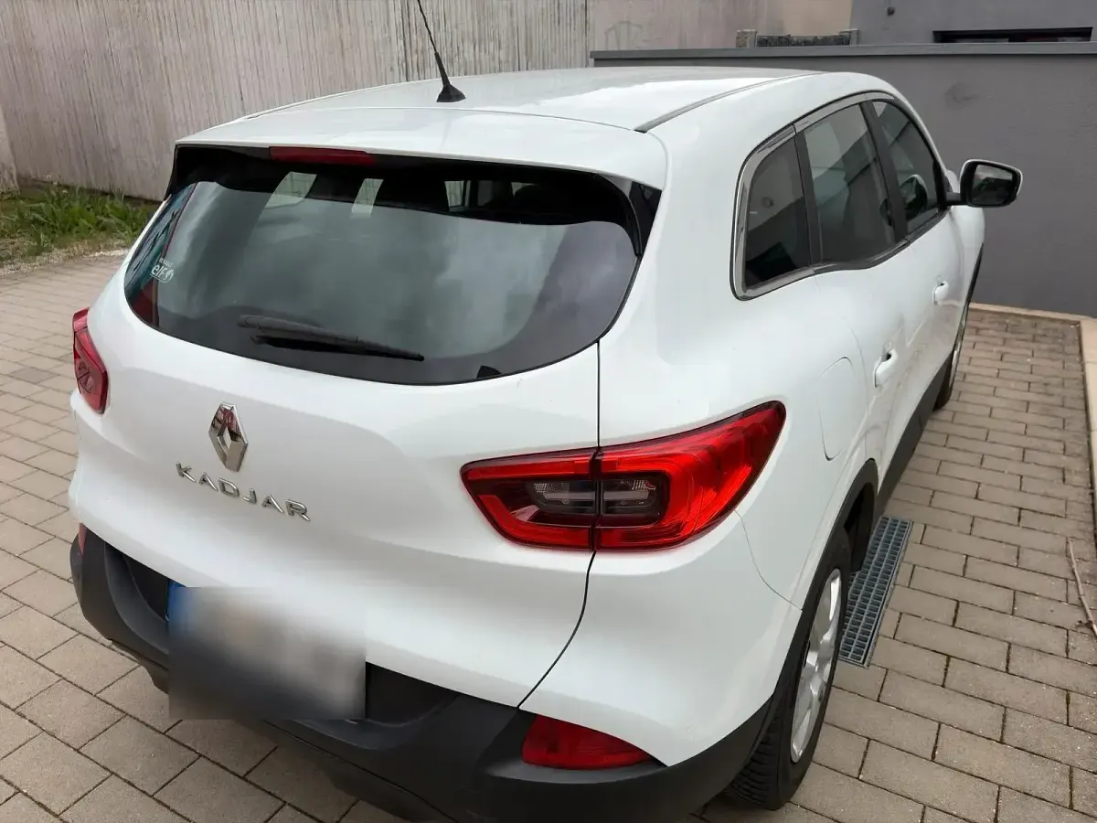 Gebraucht Renault Kadjar 130 PS (95 kW) 2016 Weiß SUV