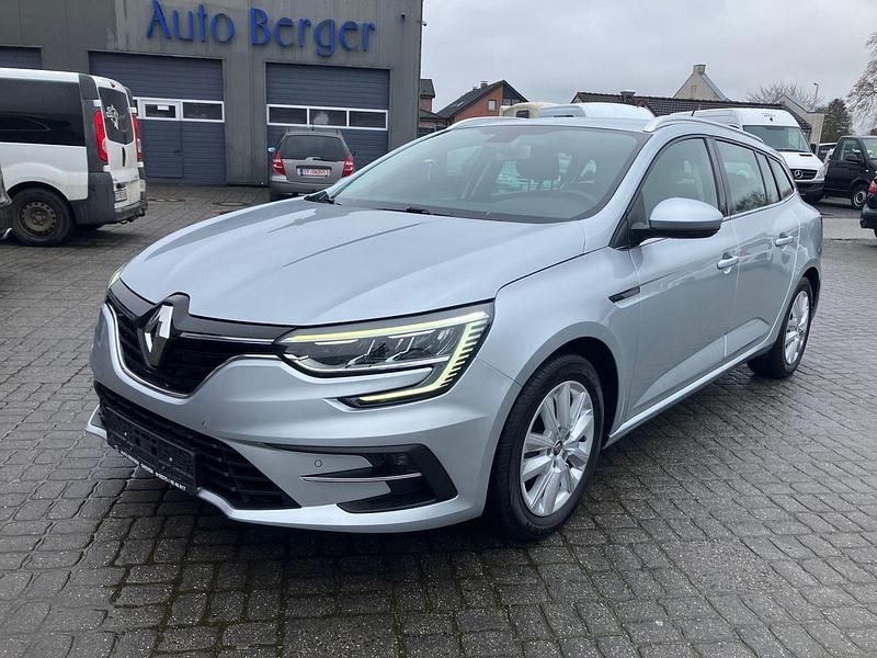 Gebraucht Renault Mégane GrandTour Business 116 PS (85 kW) 2021 Silber Kombi