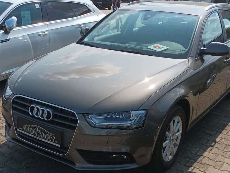 Grau Gebraucht 2015 Audi A4 Allroad Kombi | 21.000 € (Teuer) - Bild 1/1