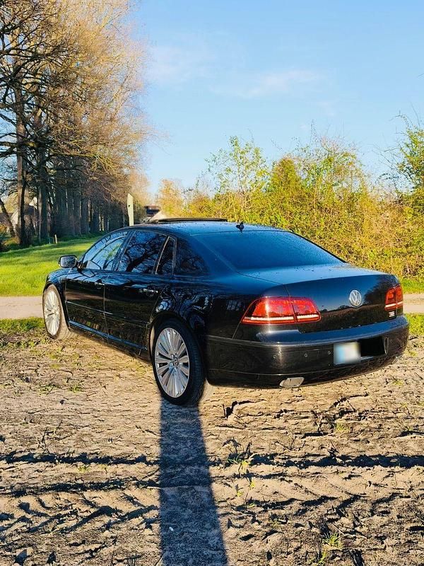 Usata VW Phaeton 245 CV (180 kW) 2015 Nero Berlina