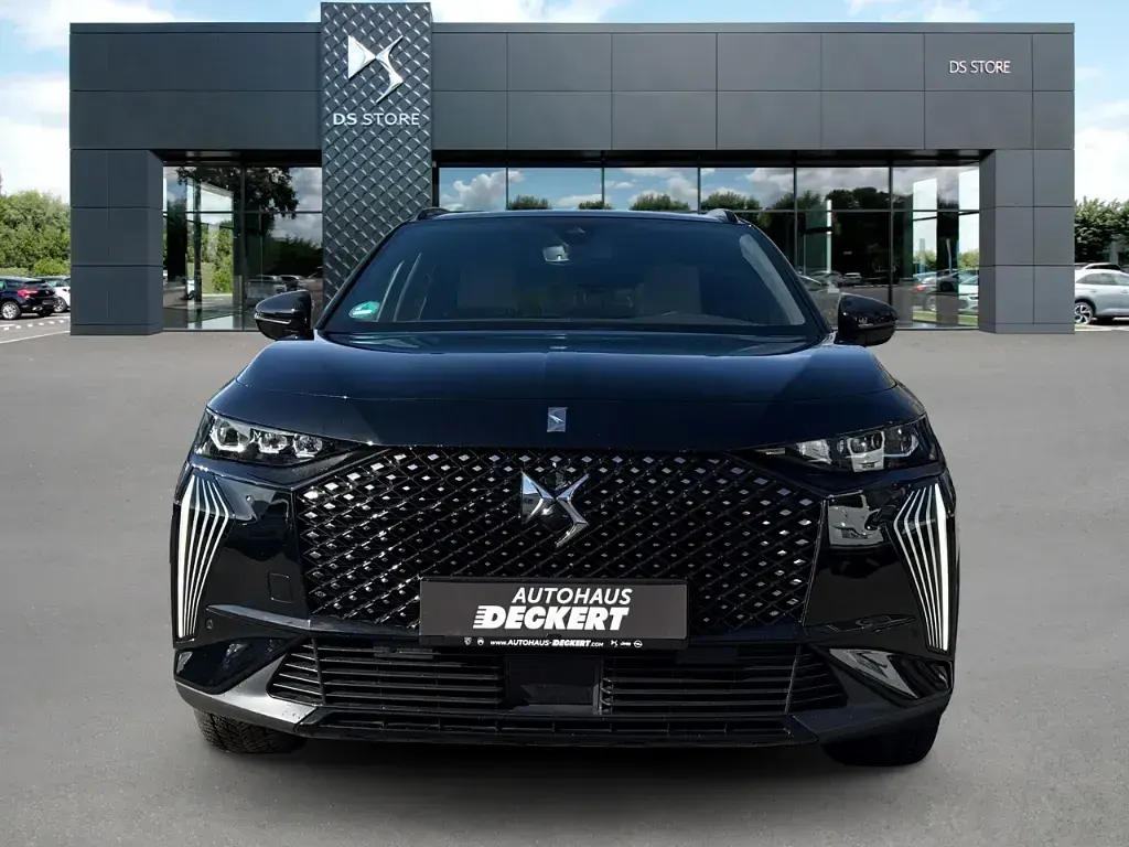 Gebraucht DS Automobiles DS7 Crossback 131 PS (96 kW) 2024 Schwarz SUV