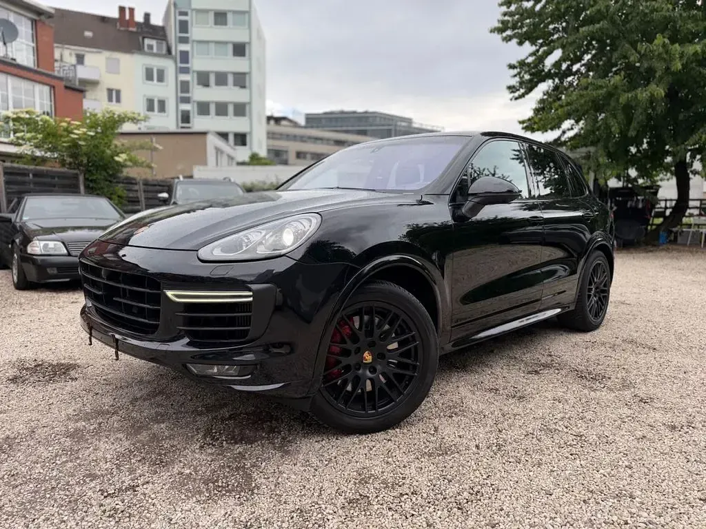 Gebraucht Porsche Cayenne Chrono 441 PS (324 kW) 2016 Schwarz SUV