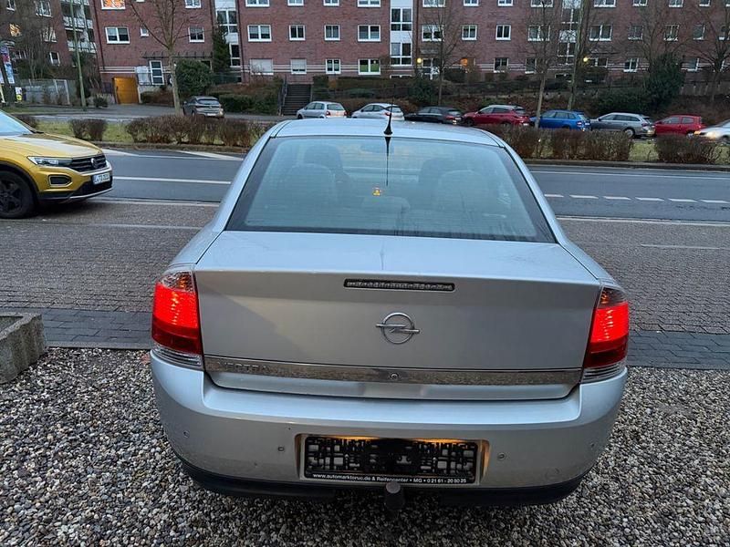 Gebraucht Opel Vectra Elegance 147 PS (108 kW) 2003 Silber Limousine