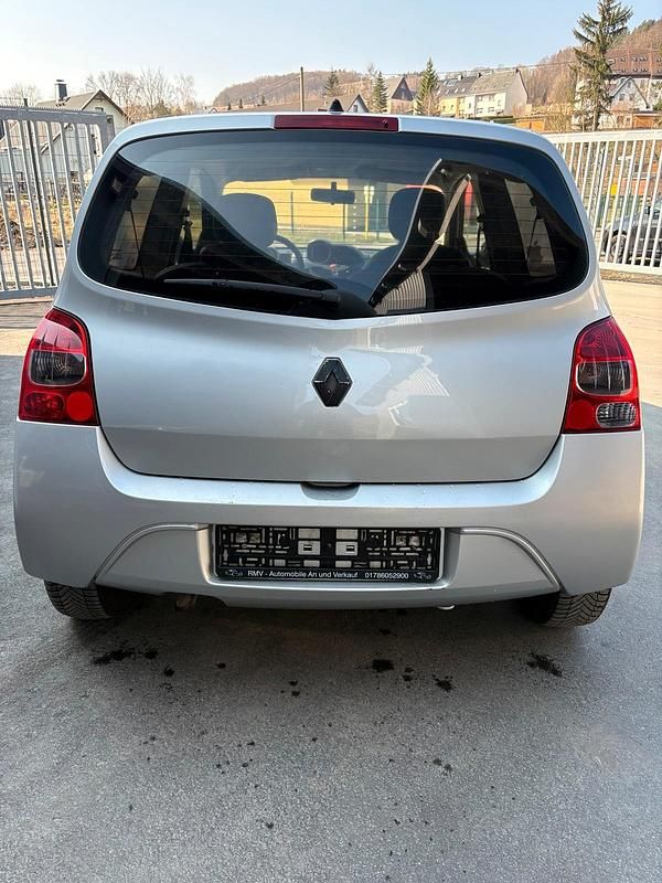 Gebraucht Renault Twingo 76 PS (55 kW) 2007 Silber Kleinwagen