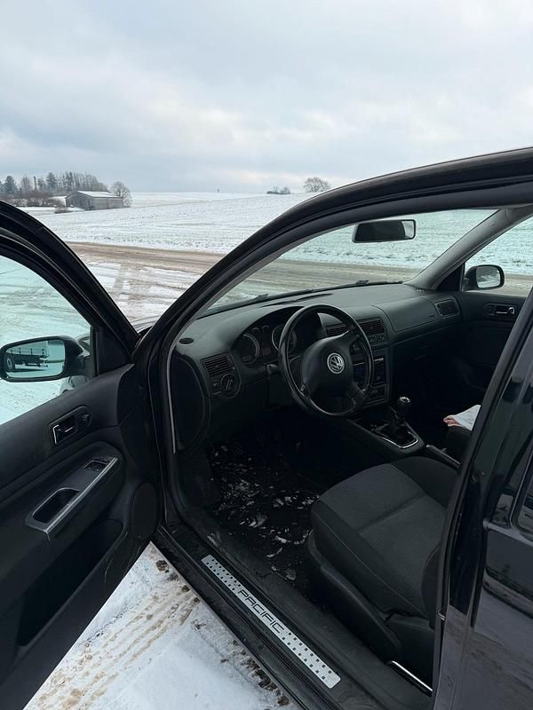 Gebraucht VW Golf IV 105 PS (77 kW) 2003 Schwarz Limousine