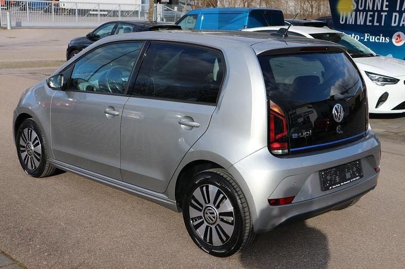 Brugt VW e-up! high up! 60 kW (82 HK) 2017 Sølv Hatchback
