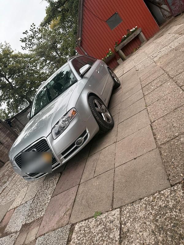 Silber Gebraucht 2007 Audi A4 Kombi | 3.000 € (Fairer Preis) - Bild 1/4