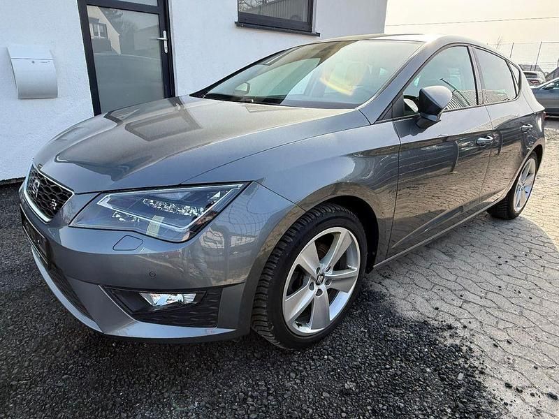 Usata Seat Leon FR 150 CV (110 kW) 2016 Grigio Berlina
