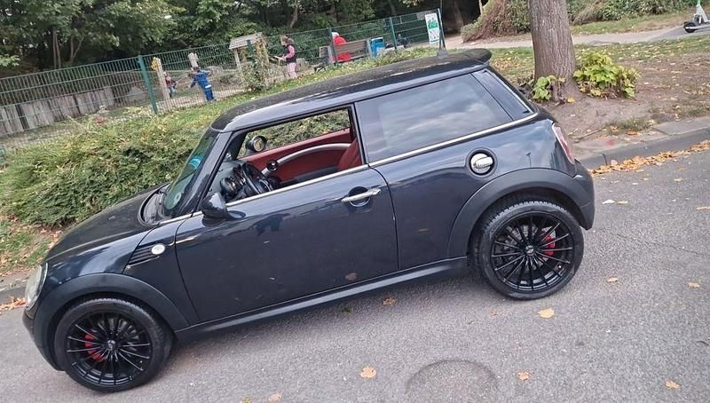Usata Mini Cooper 110 CV (80 kW) 2008 Nero Utilitaria