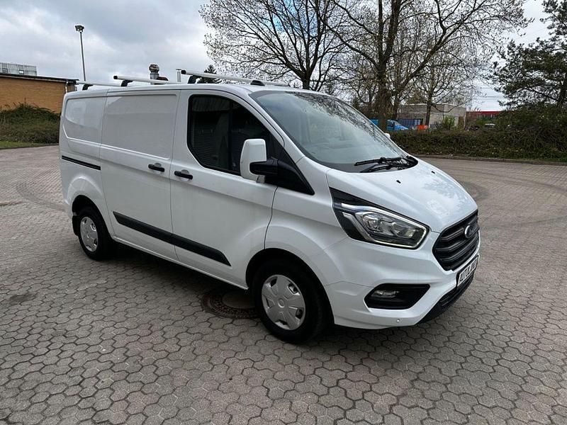 Second-hand Ford Transit Custom 131 CP (96 kW) 2020 Alb Monovolum