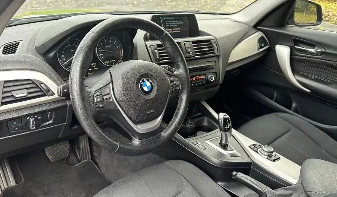 Gebraucht BMW 116 136 PS (100 kW) 2014 Schwarz Kleinwagen