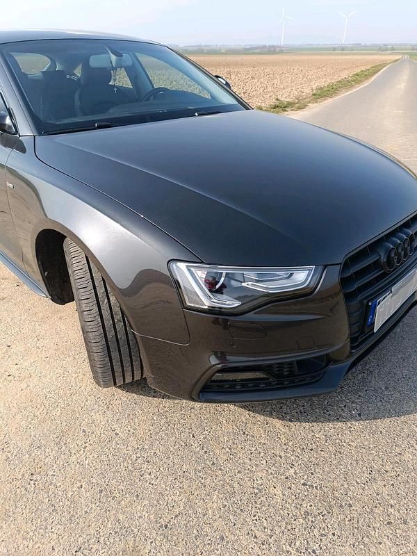 Gebraucht Audi A5 Sportback 190 PS (139 kW) 2016 Schwarz Kleinwagen