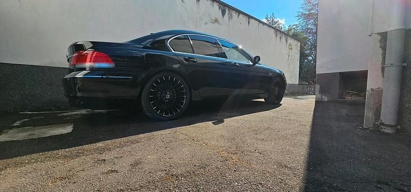Gebraucht BMW 760 445 PS (327 kW) 2006 Schwarz Limousine