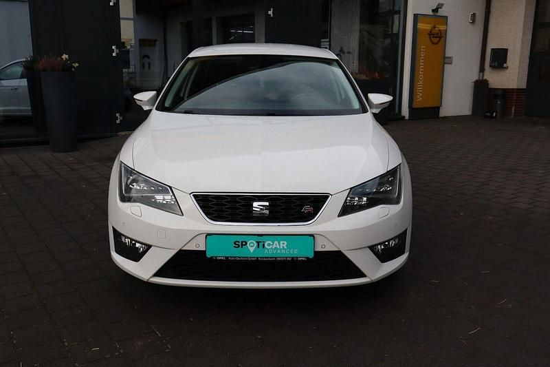 Gebraucht Seat Leon FR 125 PS (91 kW) 2017 Weiß Coupé