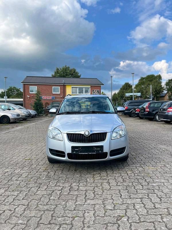 Grau Gebraucht 2008 Skoda Fabia Ambiente Kombi | 2.499 € (Etwas zu teuer) - Bild 1/4