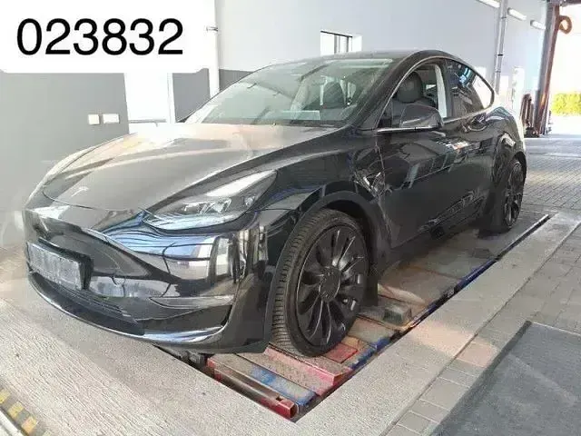 Usado Tesla Model Y Performance 392 kW (534 CV) 2023 Negro SUV