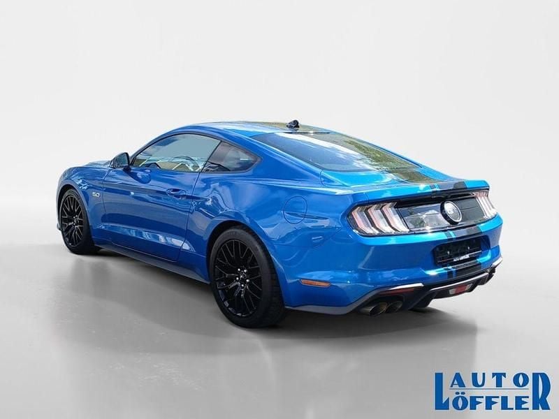 Gebraucht Ford Mustang GT Fastback 449 PS (330 kW) 2022 Velocityblau (metallic) Coupé