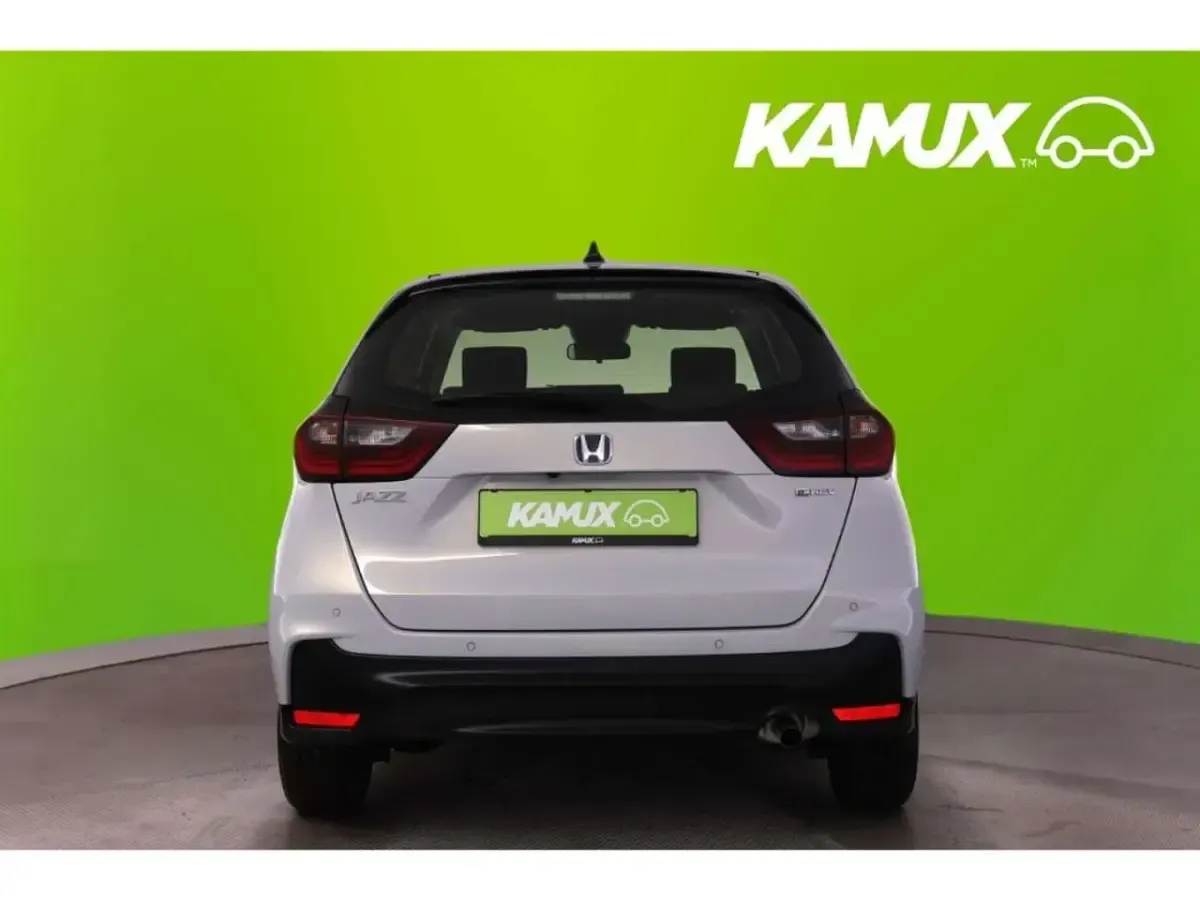 Gebraucht Honda Jazz Elegance 122 PS (89 kW) 2025 Weiß Kleinwagen