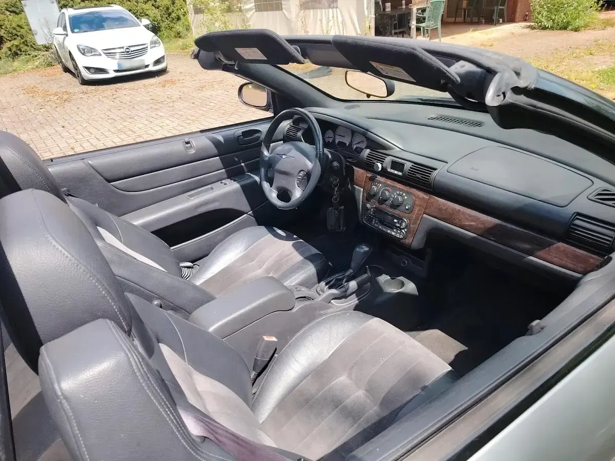 Gebraucht Chrysler Sebring Cabriolet 203 PS (149 kW) 2005 Silber Cabrio