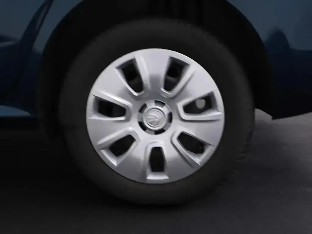 Second-hand Skoda Kamiq Active 116 CP (85 kW) 2020 Albastru SUV