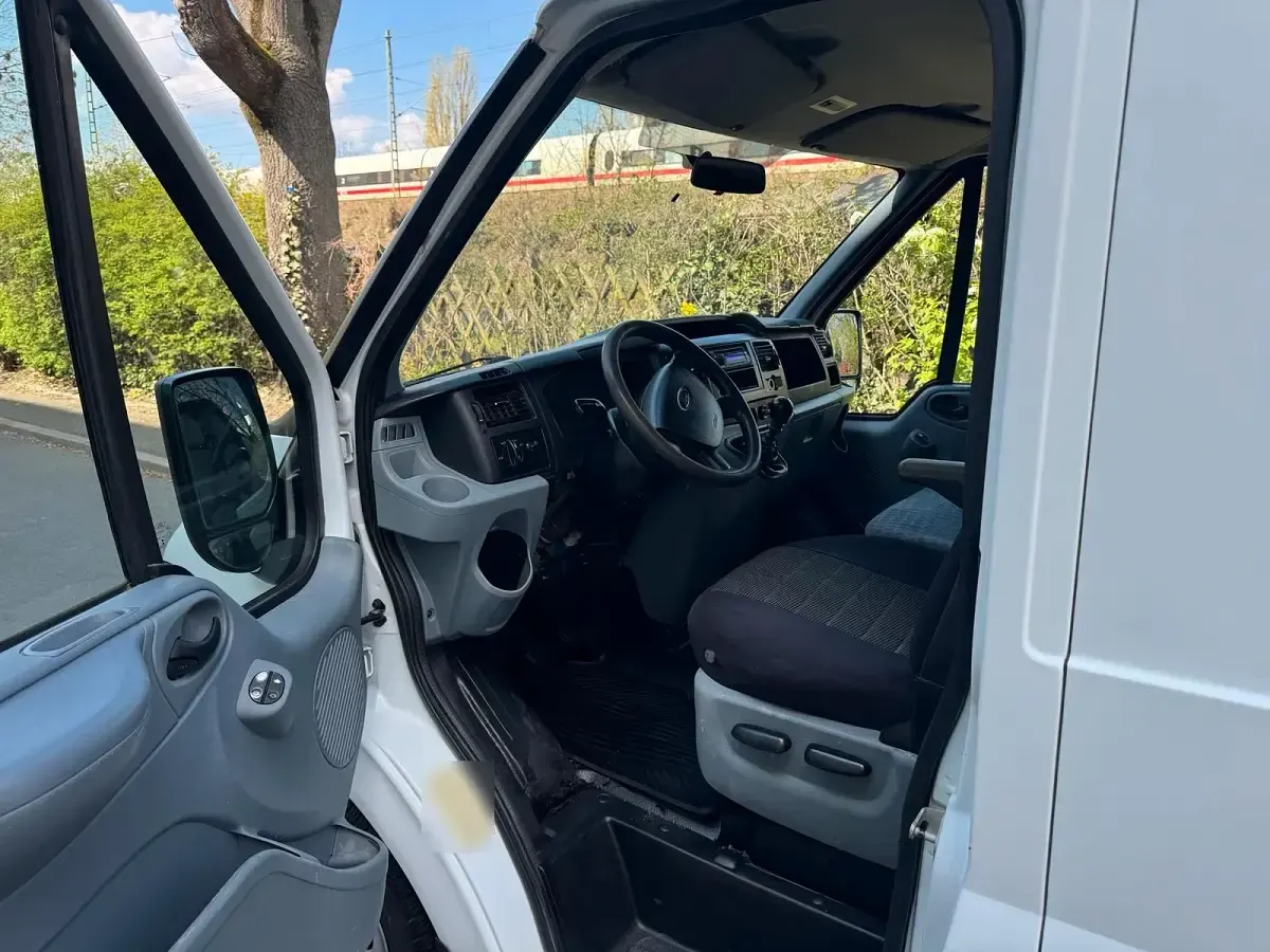 Gebraucht Ford Transit 101 PS (74 kW) 2013 Weiß Van / Kleinbus