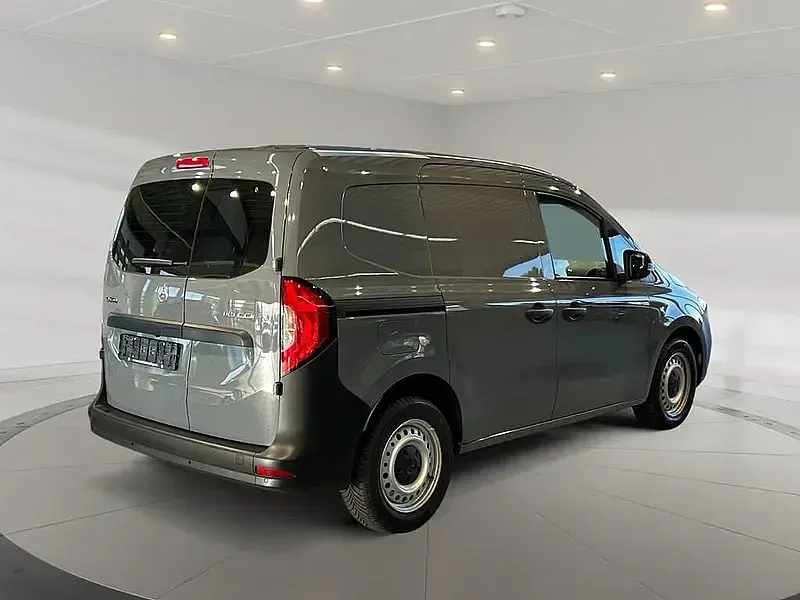 Gebraucht Mercedes Citan 110 95 PS (69 kW) 2023 Magnetitgrau Van / Kleinbus