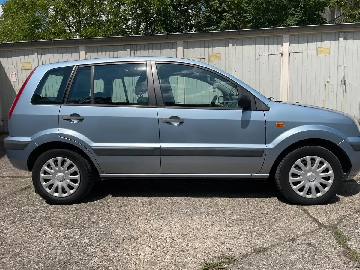 Gebraucht Ford Fusion Fun X 100 PS (73 kW) 2006 Andere farben Kleinwagen