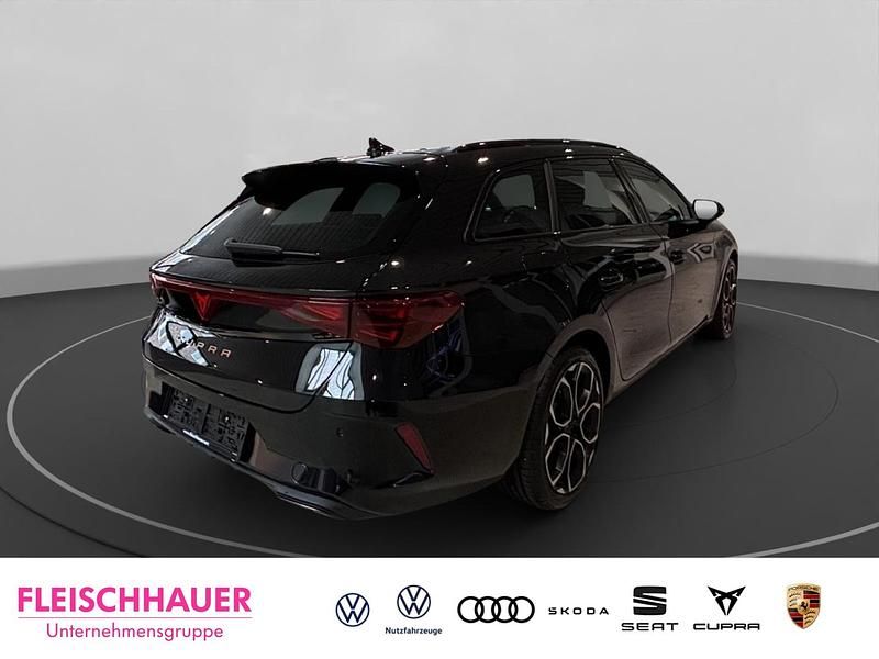 Neu Cupra Leon VZ 333 PS (244 kW) 2026 Weiss Kombi