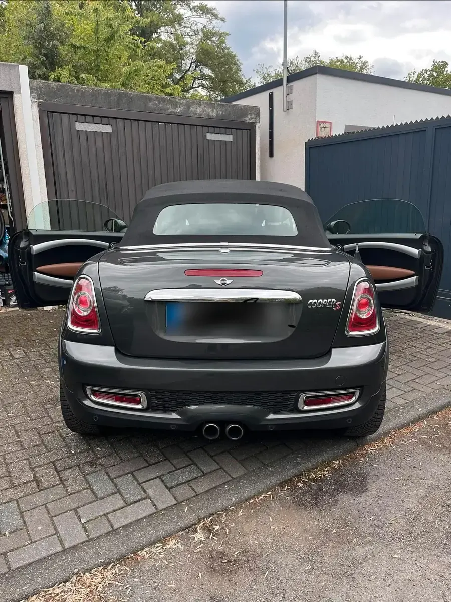 Gebraucht Mini Cooper S Roadster 184 PS (135 kW) 2013 Schwarz Cabrio