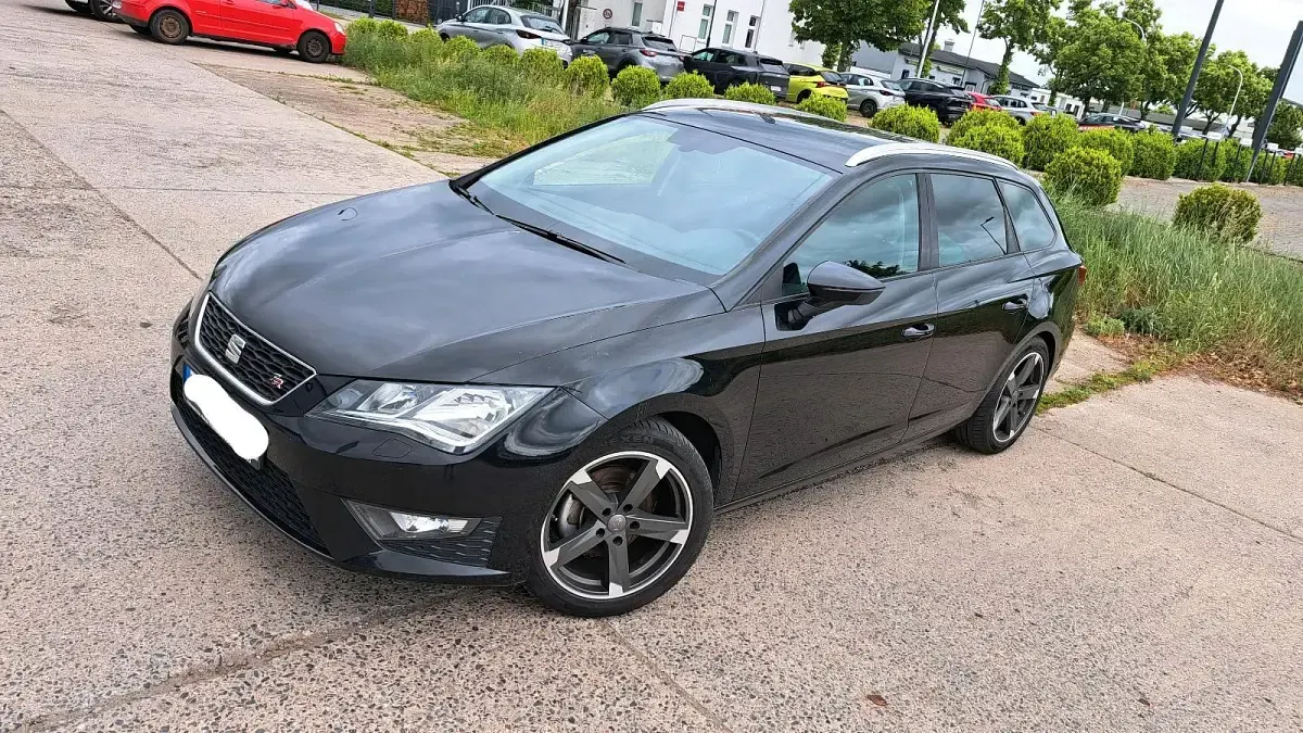 Gebraucht Seat Leon ST FR 125 PS (91 kW) 2015 Schwarz Kombi