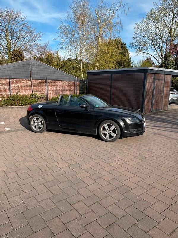 Gebraucht Audi TT Roadster Design 160 PS (117 kW) 2010 Schwarz Cabrio