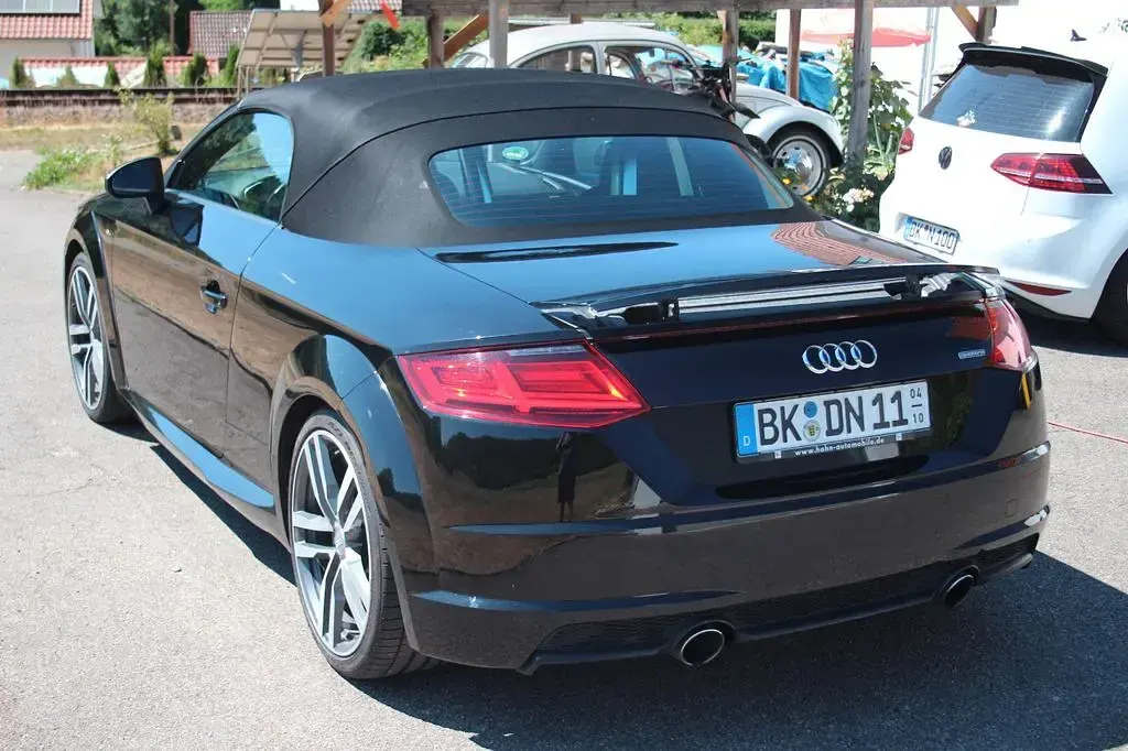 Gebraucht Audi TT Roadster S-Line 230 PS (169 kW) 2017 Schwarz Cabrio