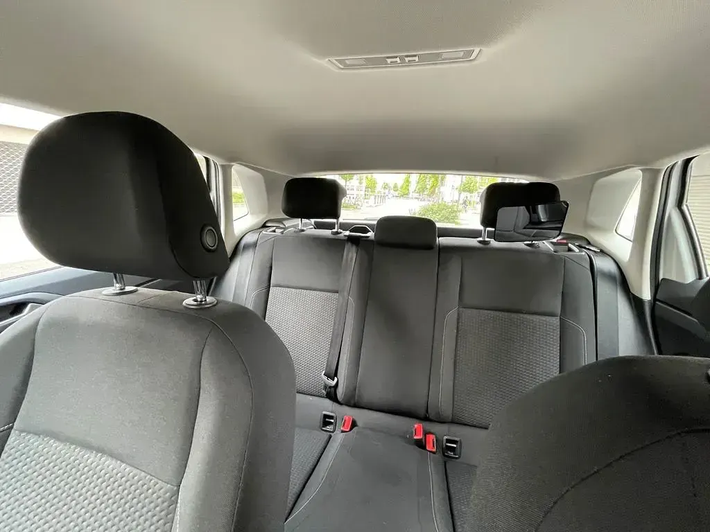 Gebraucht VW Polo Comfortline 75 PS (55 kW) 2018 Weiß Kleinwagen