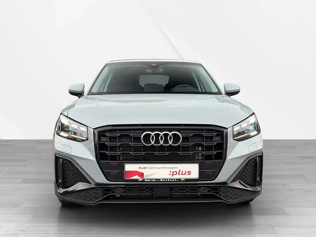 Gebraucht Audi Q2 S-Line 150 PS (110 kW) 2025 Pfeilgrau perleffekt SUV