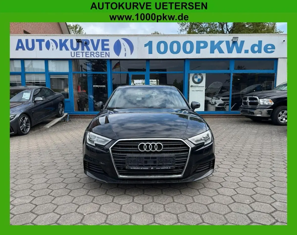 Używany Audi A3 150 KM (110 kW) 2019 Czarny Sedan/Limuzyna