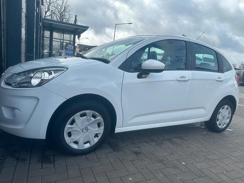 Gebraucht Citroën C3 68 PS (50 kW) 2012 Weiß Limousine