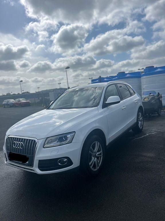 Weiß Gebraucht 2015 Audi Q5 SUV | 16.000 € (Fairer Preis) - Bild 1/4