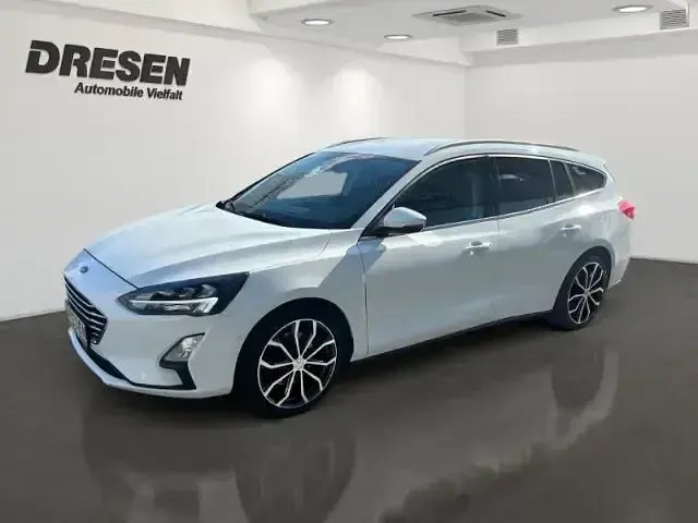 Second-hand Ford Focus Titanium 126 CP (92 kW) 2020 Alb Break