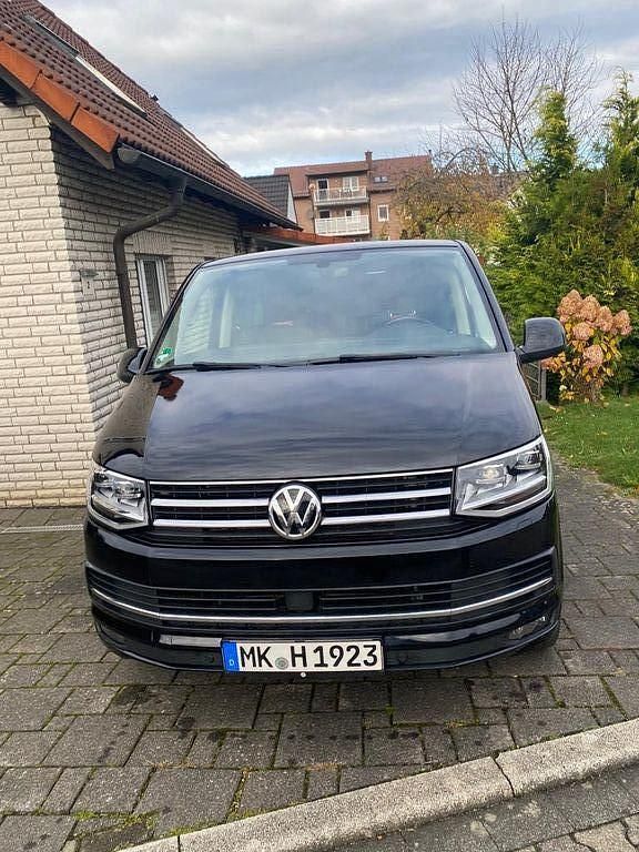 Schwarz Gebraucht 2018 VW T6 Generation Six Van | 35.990 € (Guter Preis) - Bild 1/4