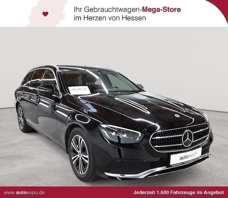 Schwarz Gebraucht 2022 Mercedes E220 Limousine | 29.689 € (Superpreis) - Bild 1/4