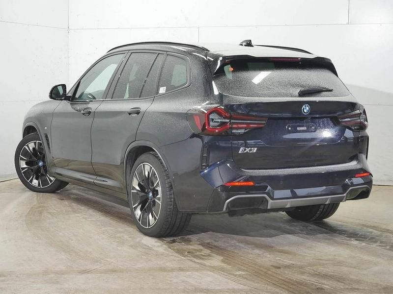 Gebraucht BMW iX3 Impressive 210 kW (286 PS) 2024 Schwarz SUV