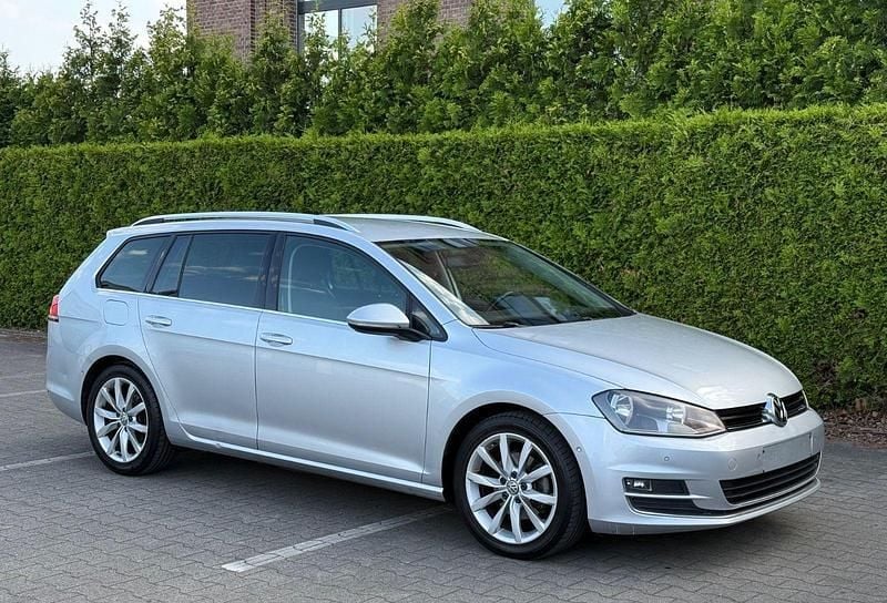 Grau Gebraucht 2014 VW Golf VII Kombi | 8.999 € (Superpreis) - Bild 1/4