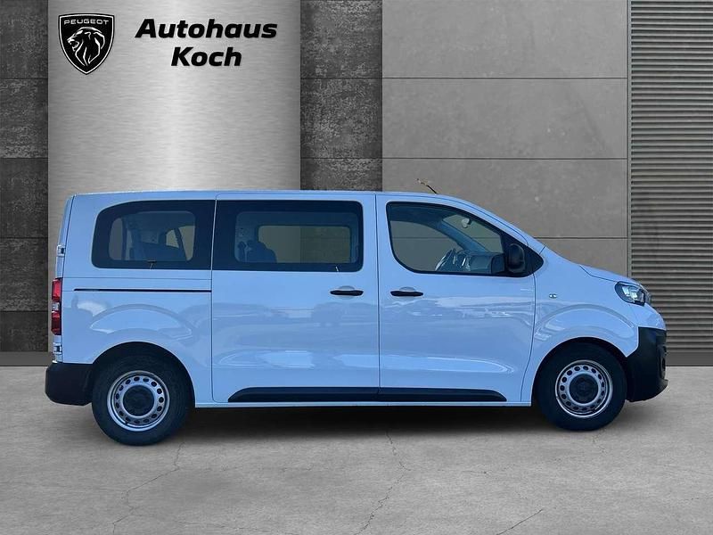 Gebraucht Peugeot Expert S 120 PS (88 kW) 2021 Schneeweiß Van