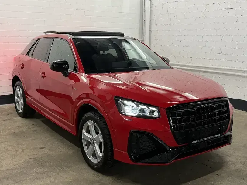 Gebraucht Audi Q2 S-Line 150 PS (110 kW) 2024 Progressivrot metallic SUV