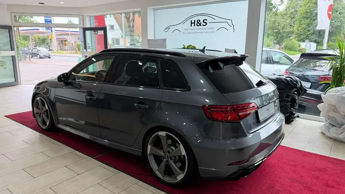 Gebraucht Audi RS3 Advanced 400 PS (294 kW) 2017 Daytonagrau perleffekt Limousine