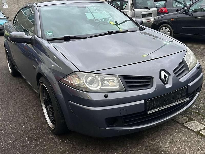 Stahlgrau Gebraucht 2007 Renault Mégane Cabriolet Cabrio | 1.750 € (Superpreis) - Bild 1/4